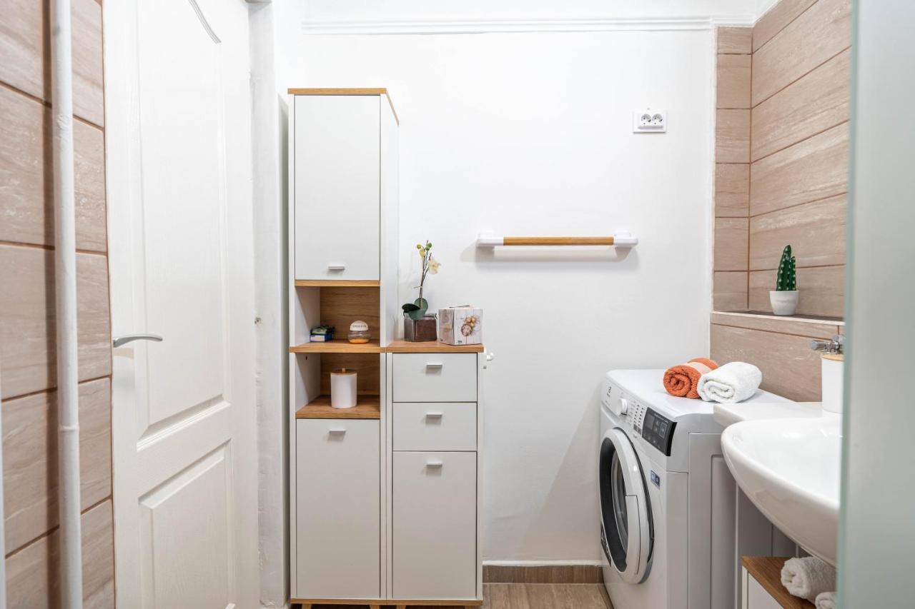 Pastelle Apartment With Own Parking Place Budapest Luaran gambar