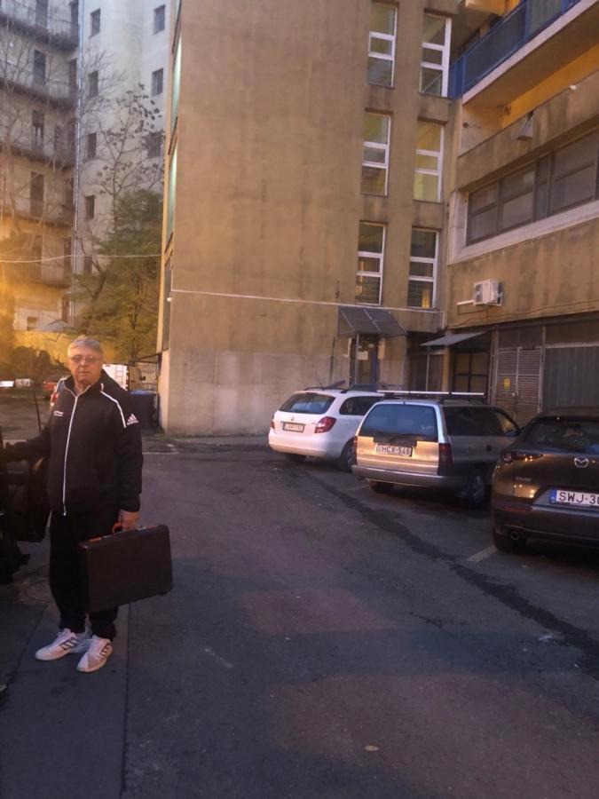 Pastelle Apartment With Own Parking Place Budapest Luaran gambar